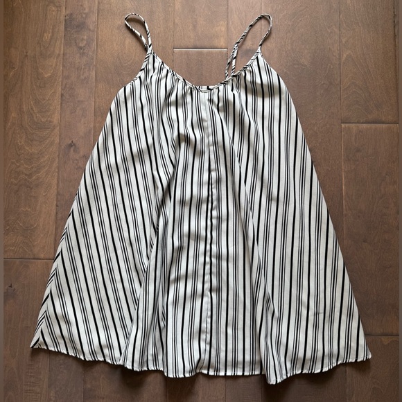 Saks Fifth Avenue Trapeze Swing Dress - Picture 1 of 9